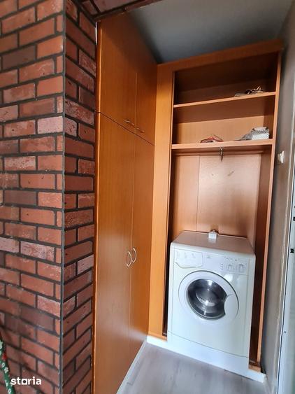 Apartament cu 3 camere decomandat în Mioriței