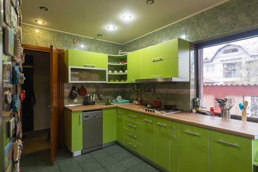 Casă cu 3 camere cu Teren 400 Mp în Voluntari