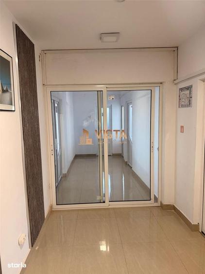 Spațiu comercial, de 60 mp, în Central