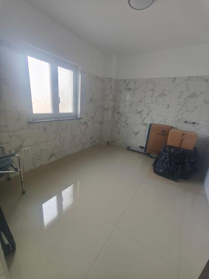 Casă individuală cu 5 camere cu Canalizare în Exterior Nord