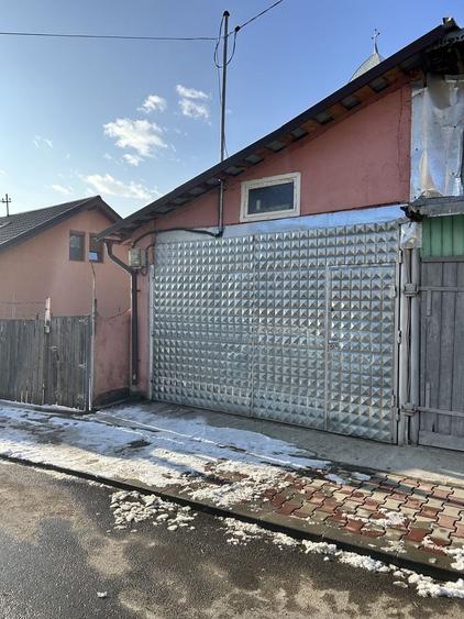 Casă cu 2 camere în Central