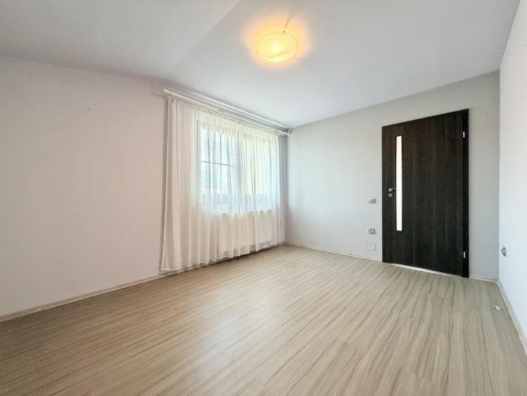 Apartament cu 4 camere semidecomandat, mobilat în Mărăști
