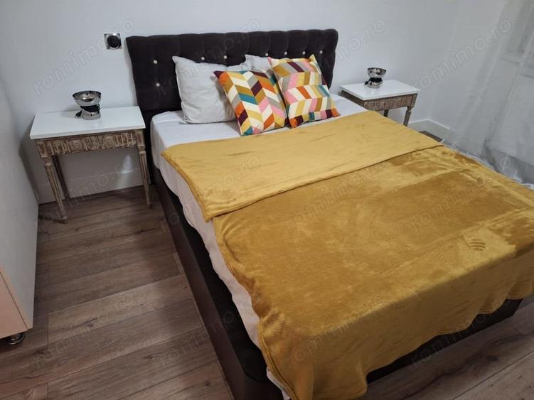 De inchiriat Apartament cu 2 camere in Pia?a 700 - 6
