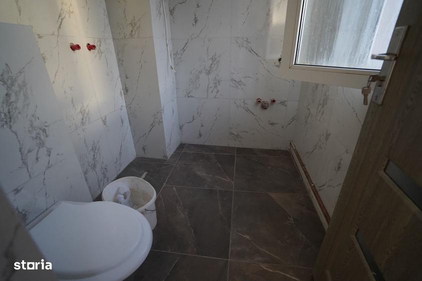 Proprietar Vand Apartament Cu 3 Camere,Zona Sagului,55 Mp,2 Bai - 8