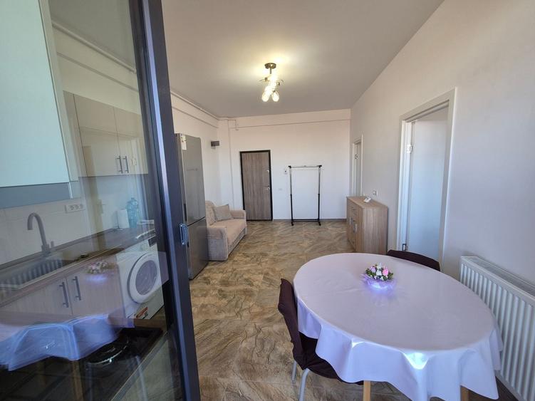 Apartament cu 2 camere decomandat, mobilat în Km 5