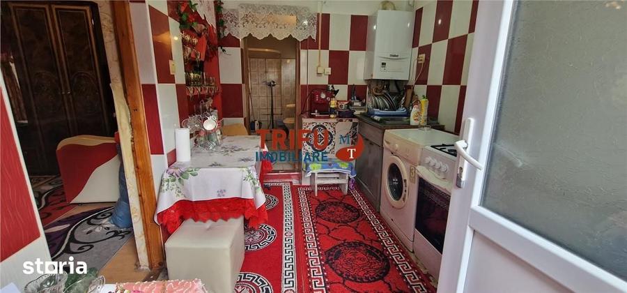 Casă cu 3 camere cu Teren 145 Mp în Cetate