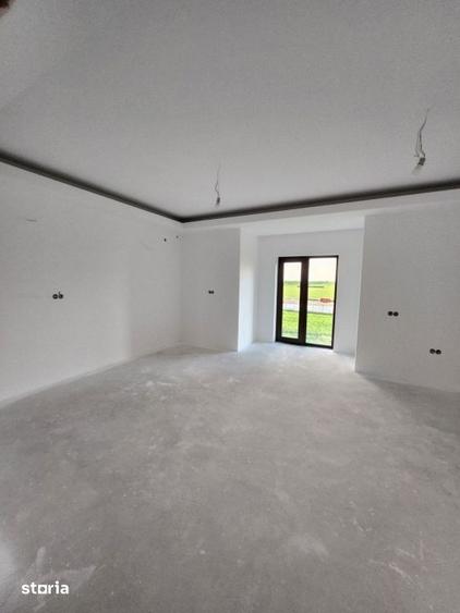 Casă cu Teren 2072 Mp în Cernica