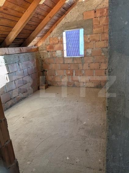 Casă individuală cu 5 camere cu Teren 650 Mp în Tărlungeni