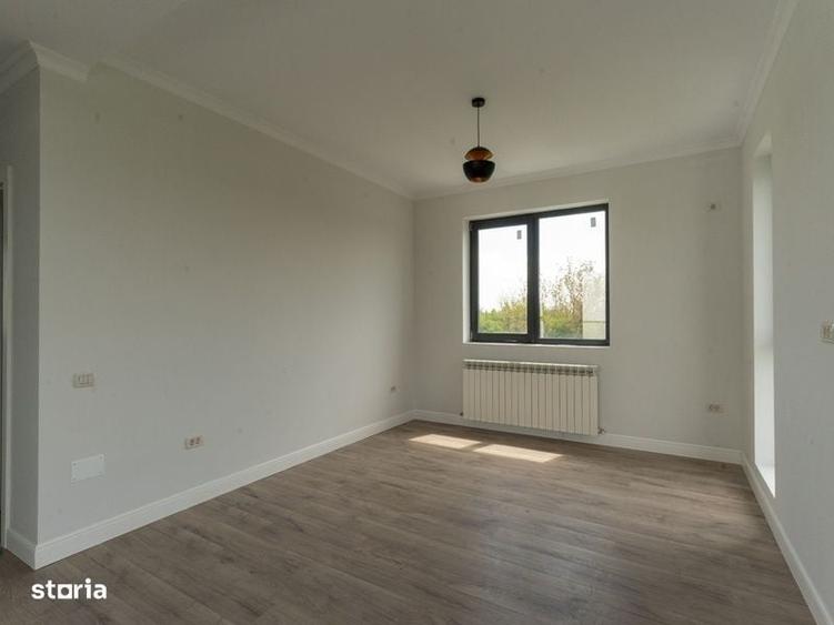 Casă cu 4 camere în Căciulați
