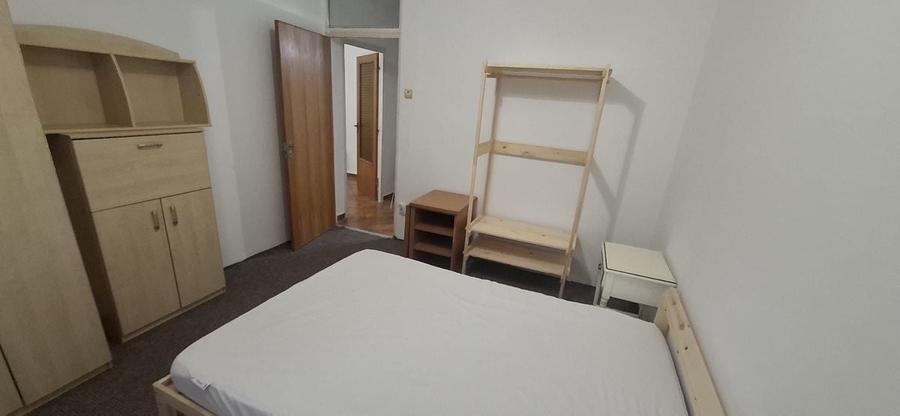Apartament cu 2 camere semidecomandat, mobilat în Dristor