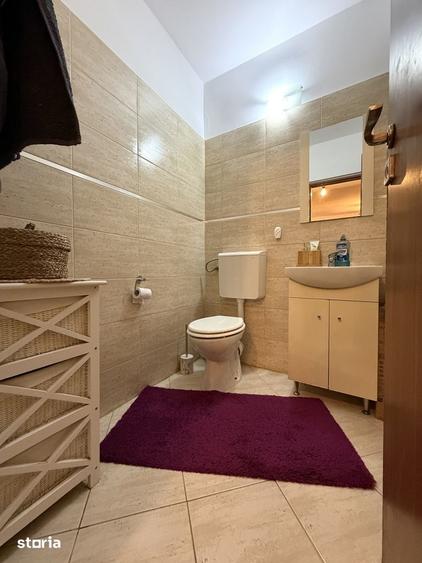 Apartament cu 3 camere semidecomandat, mobilat în Soarelui