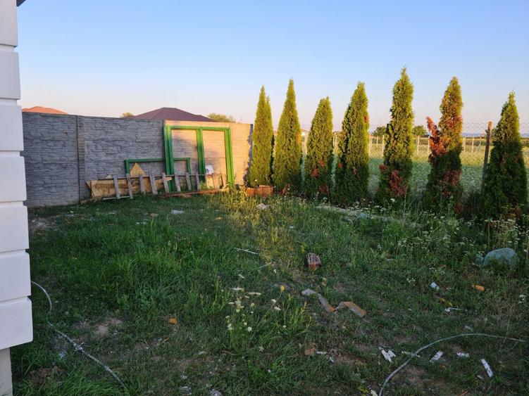 Casă cu 3 camere cu Teren 150 Mp în Central