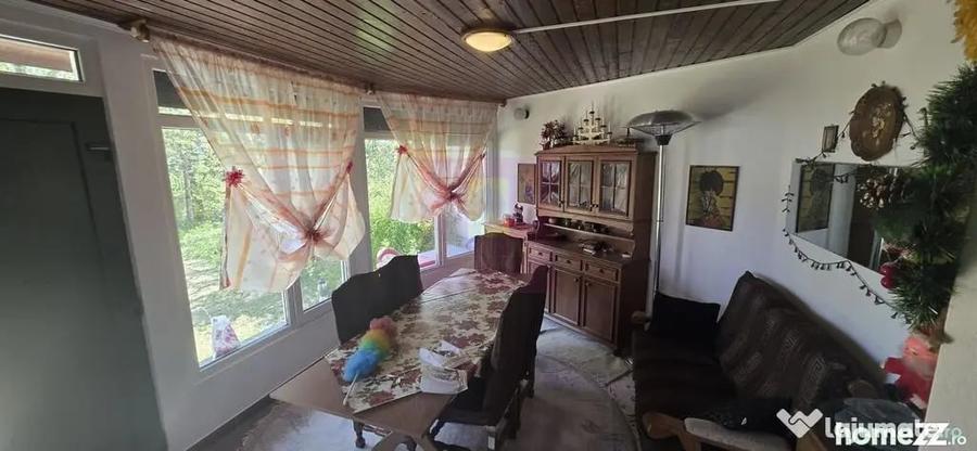 Casă cu 4 camere cu Teren 597 Mp în Central