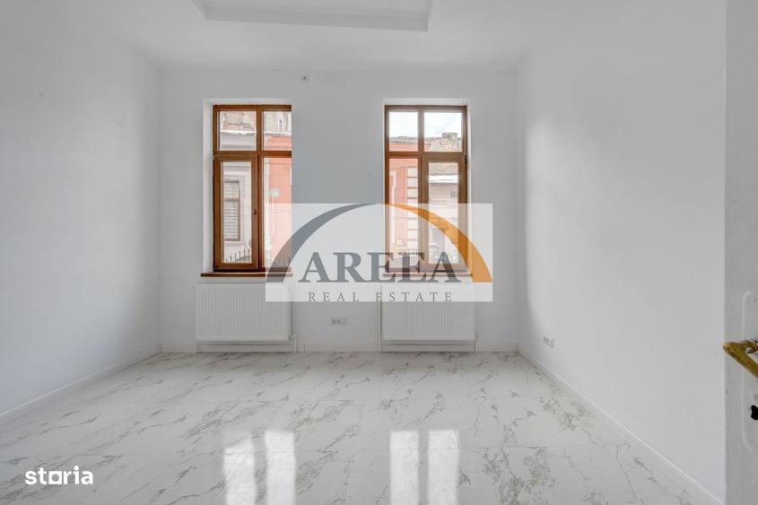 Casă cu 6 camere decomandat cu Teren 115 Mp în Eminescu