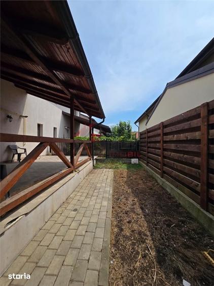 Apartament cu 4 camere în Ciurea