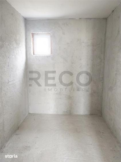 Casă cu 5 camere cu Teren 900 Mp în Tileagd