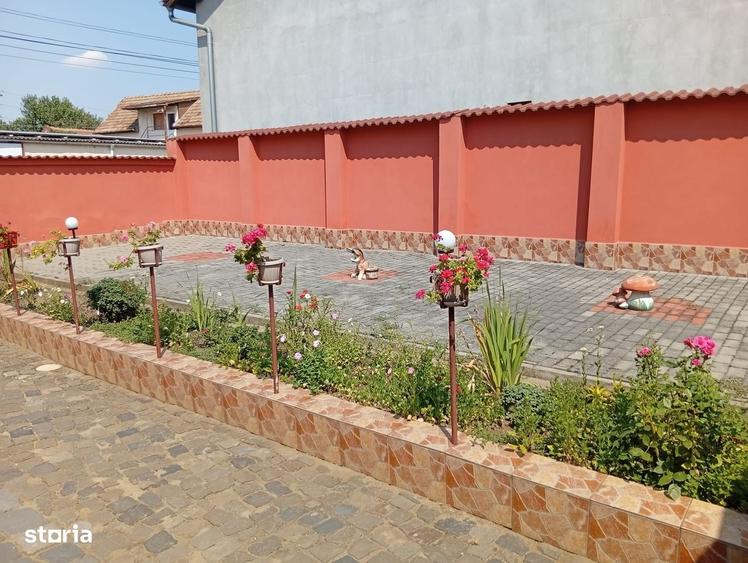 Casă cu 4 camere în Fortuna