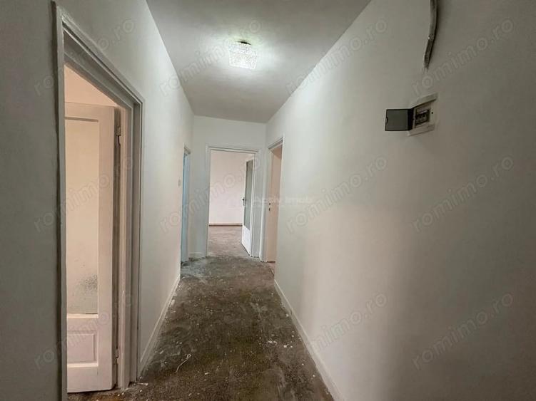 Apartament cu 2 camere decomandat în Luncă
