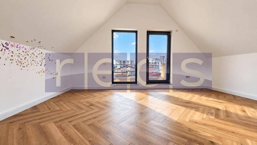 Duplex cu 6 camere cu Canalizare în Străulești