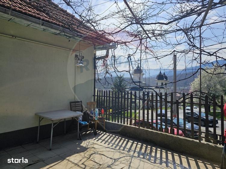 Casă cu 3 camere cu Teren 90 Mp în Sud