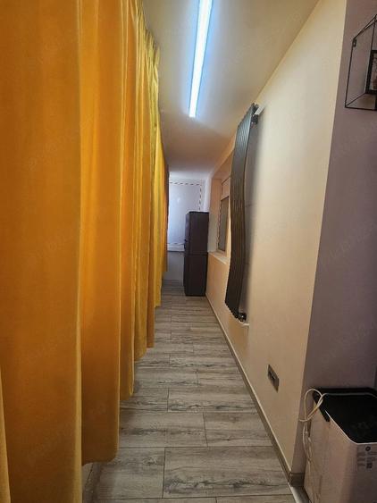 Apartament cu 2 camere semidecomandat în Berceni