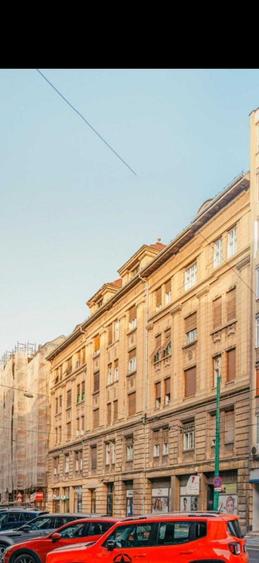 Apartament cu 3 camere semidecomandat în Ultracentral