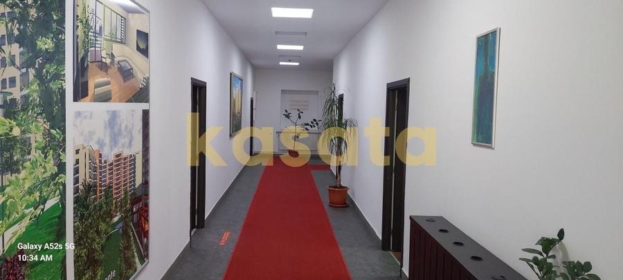 Birou, de 800 mp, în Ștefan cel Mare