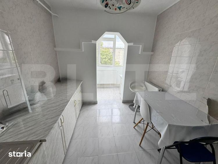 Apartament cu 2 camere decomandat în Craiovița Nouă