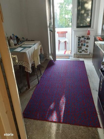 Apartament cu 2 camere decomandat în Obor
