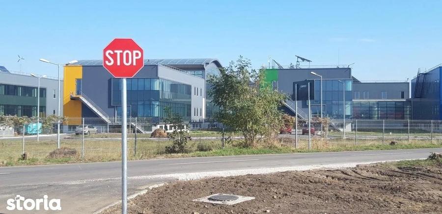 Teren Construcții intravilan de 14300 mp, în Avantgarden