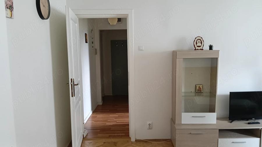 Apartament cu 2 camere semidecomandat în Gemenii