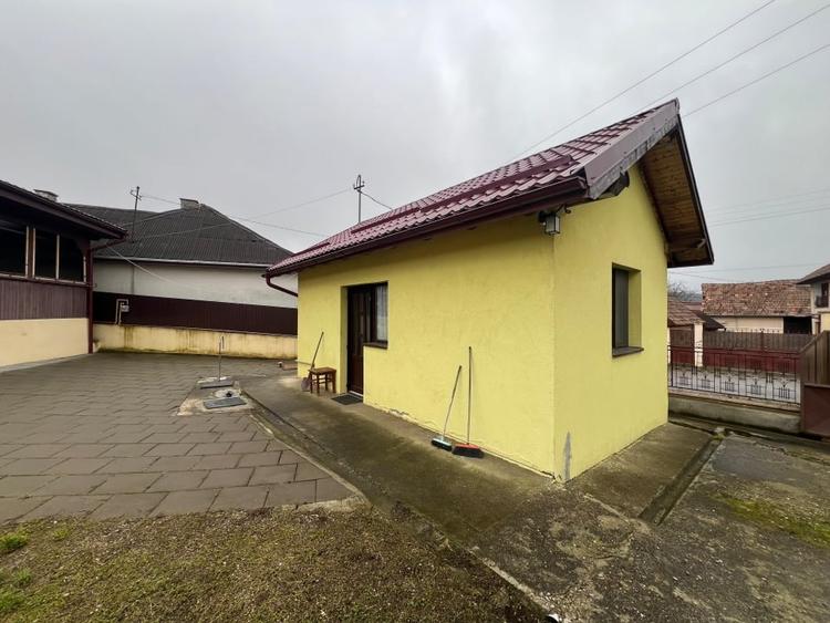 Casă individuală cu 4 camere cu Canalizare în Săliștea Nouă