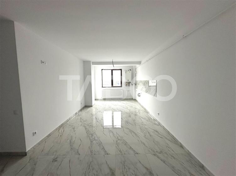 Apartament cu 3 camere decomandat în Mihai Viteazul