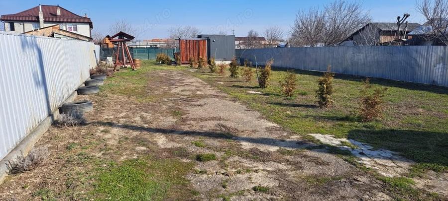 Teren de 1450 mp, în Milcovul
