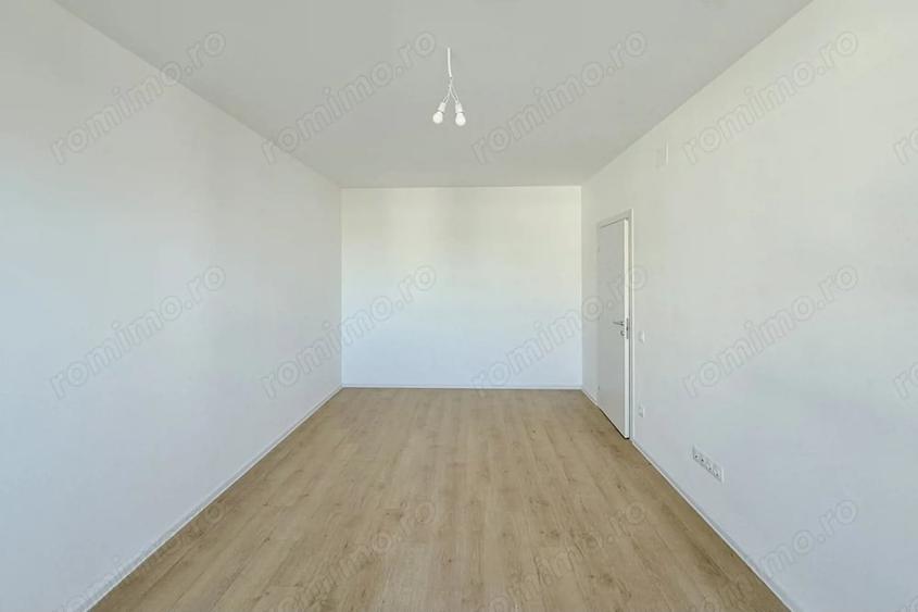 Apartament cu 3 camere decomandat în Chitila