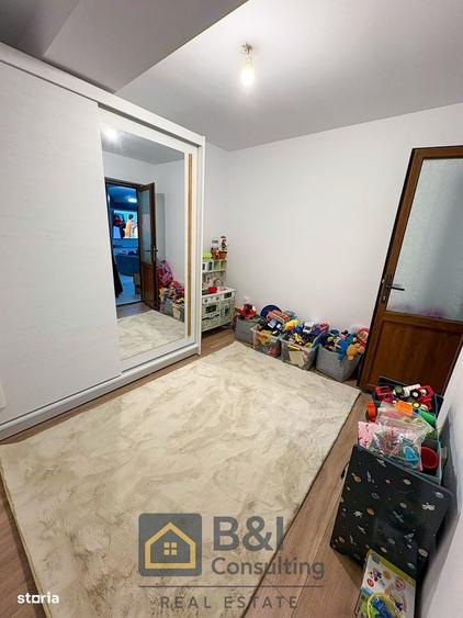 Apartament cu 3 camere semidecomandat în Bârnova