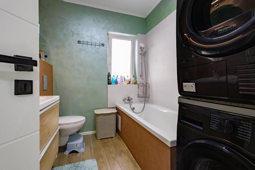 Duplex cu 3 camere cu Canalizare în Dumbrăvița