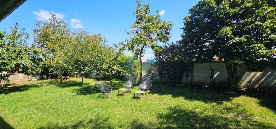 Casă individuală cu 6 camere cu Teren 700 Mp în Corbeanca