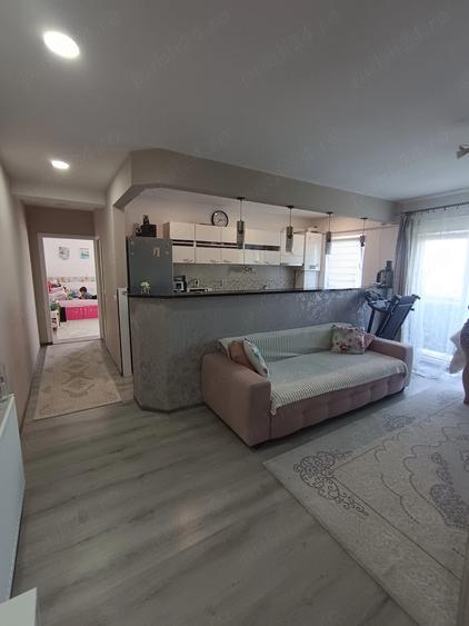 Apartament de vanzare 2 camere - 4