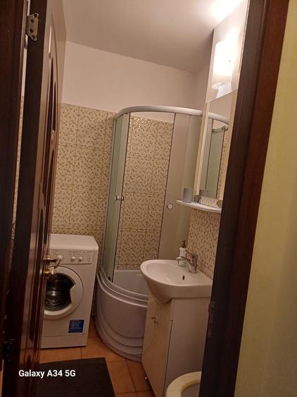 Garsonieră decomandată în Exterior Vest