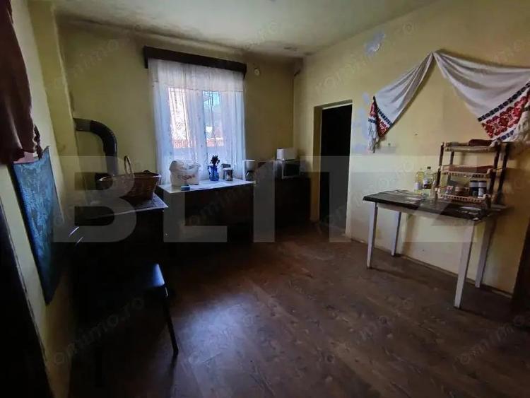 Casă cu 2 camere cu Teren 3350 Mp în Aghireș