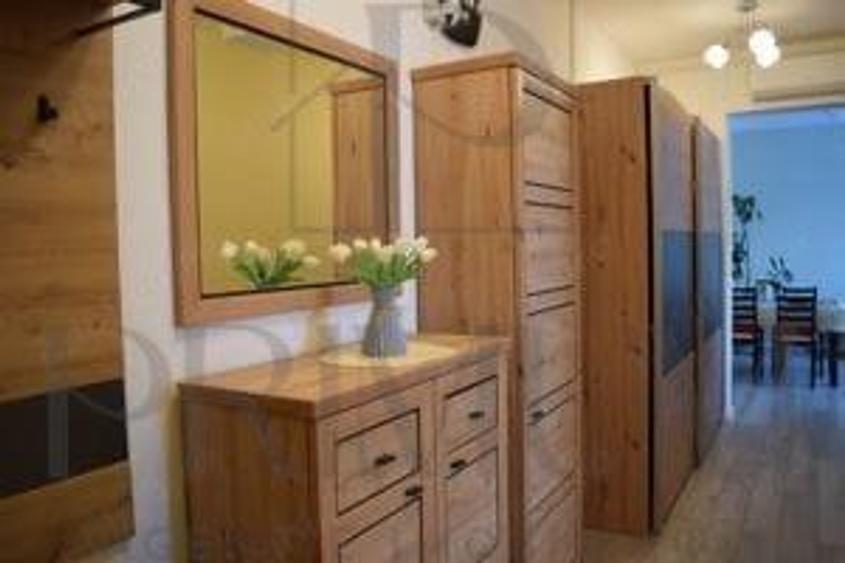 Apartament cu 2 camere decomandat, mobilat în Dumbrăvița