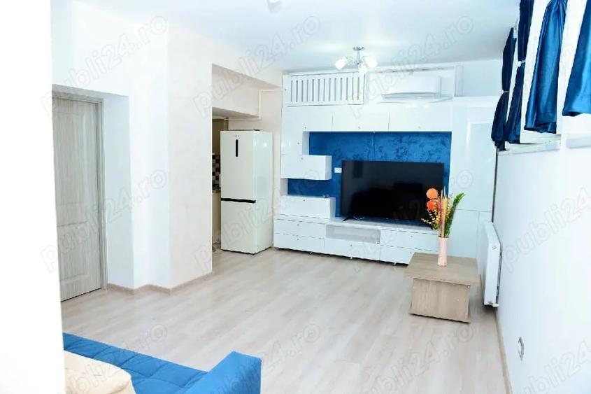 Apartament cu 2 camere semidecomandat în Victoriei