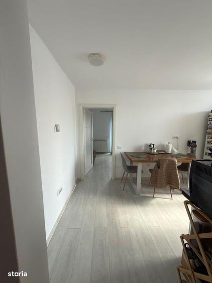Apartament cu 2 camere decomandat în Precista