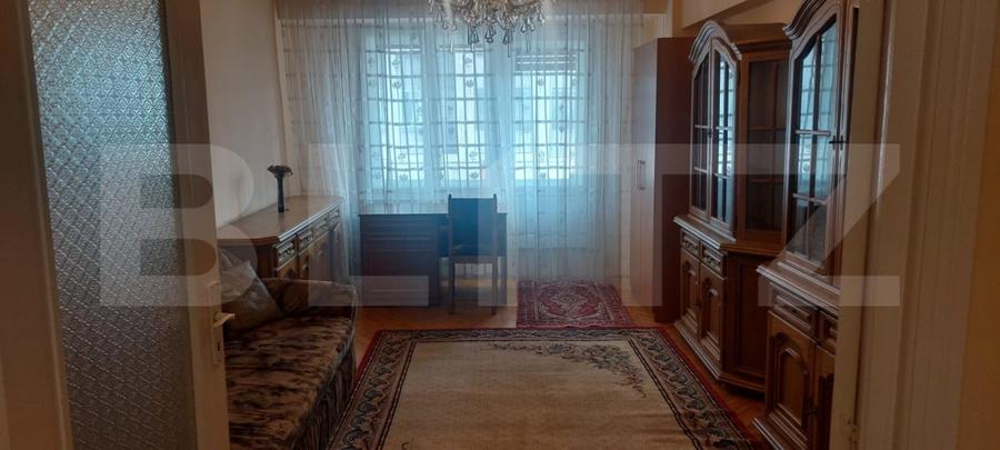 Apartament de inchiriat, 3 cam, Decebal - 2
