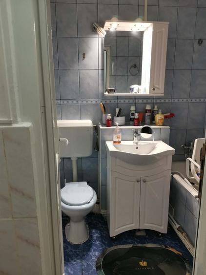 Apartament cu 3 camere, mobilat în Mărăței
