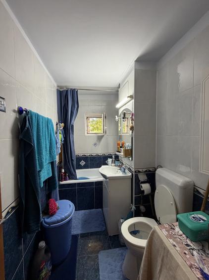 Apartament cu 3 camere semidecomandat în Kiriac