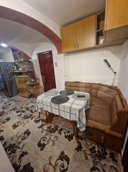 Apartament cu 3 camere decomandat, mobilat în Est