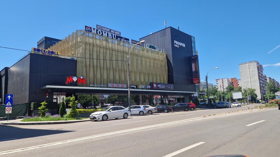 Apartament cu 3 camere în 13 Septembrie