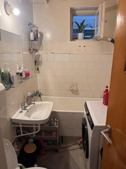 Apartament cu 2 camere semidecomandat în Gorjului